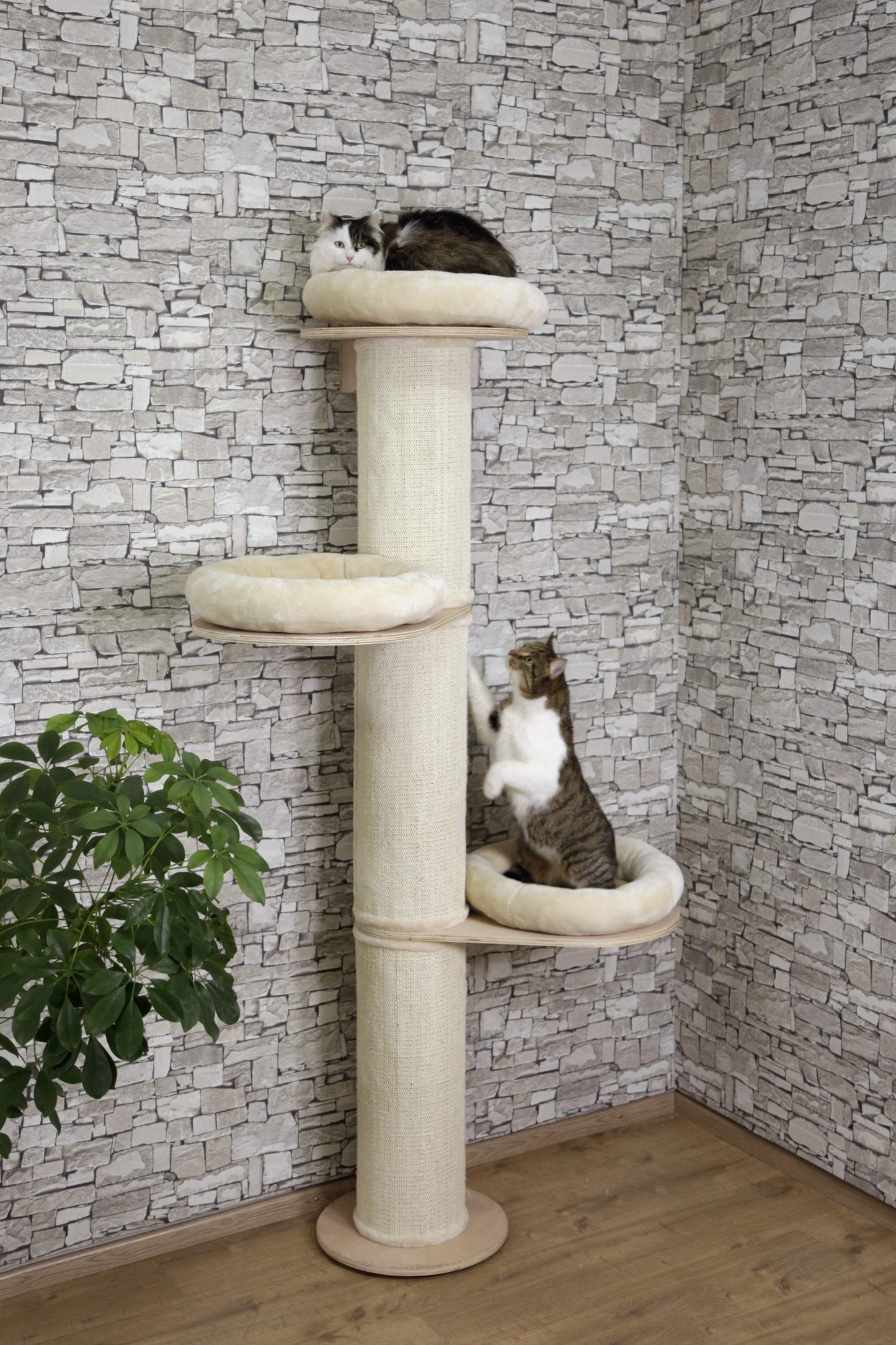 Kerbl Pet Kratzbaum Dolomit Tower, Ø38cm Höhe 187cm, beige